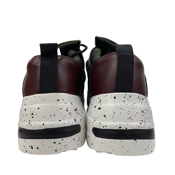 Time and Tru Sneakers Shoes Memory Foam - Picture 4 of 10